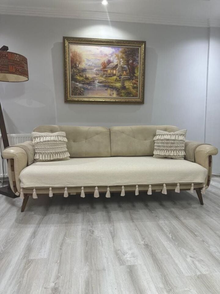 PÜSKÜLLÜ KOLTUK ÖRTÜSÜ OTURMA YERİNE 90X210 EBATINDA ÖRTÜDÜR