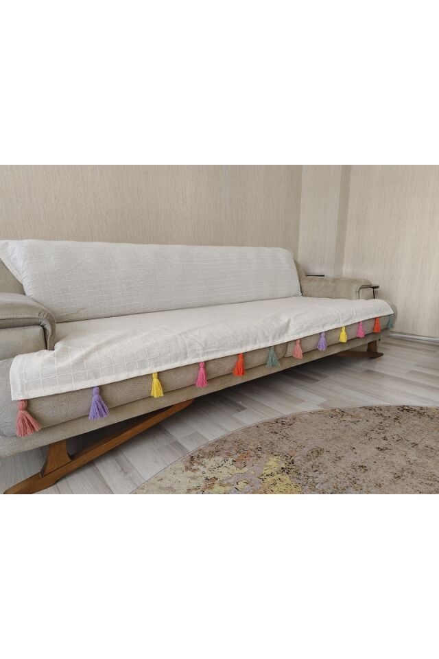 BULDAN KUMAŞ RENKLİ PÜSKÜLLÜ KOLTUK ÖRTÜSÜ - 160X210